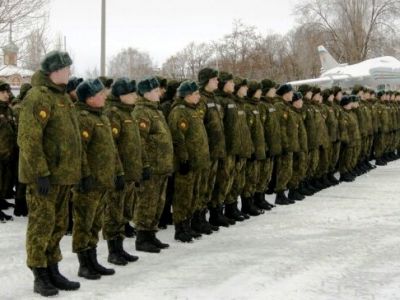 Солдаты в строю. Фото: Яндекс Дзен